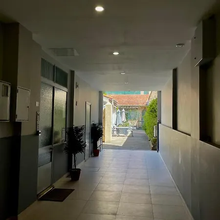 Maisonnette Studio Bas Suquet, Proche Plage Et Palais Cannes Exterior foto