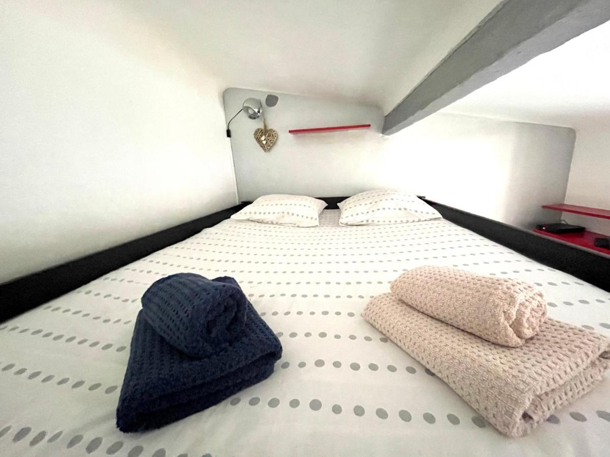 Appartement Maisonnette Bas Suquet, Proche Et Palais Cannes